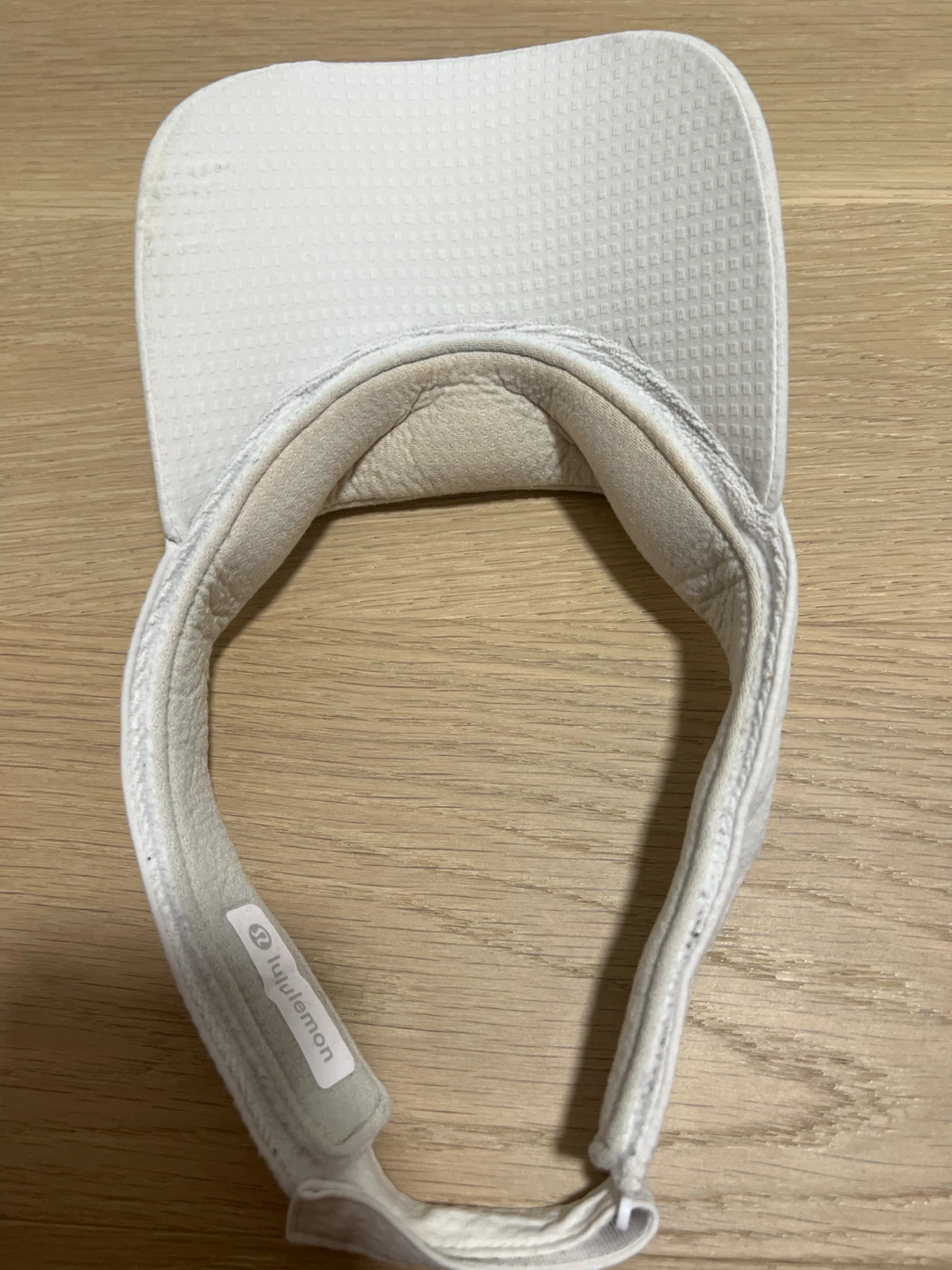 Lululemon White Athletic Visor - photo 3