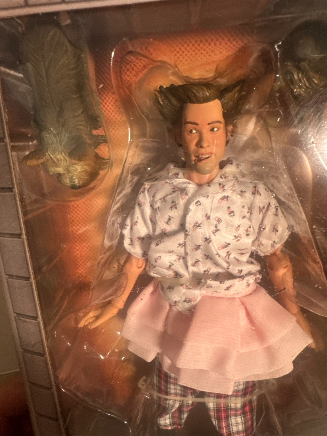 NECA Ace Ventura Shady Acres Action Figure - photo 4