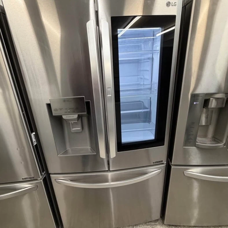 LG French Door Refrigerator with InstaView