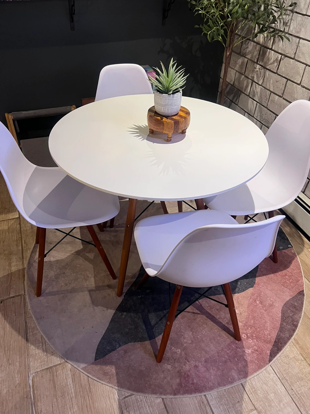 MOVING SALE! EVERYTHING MUST GO! Round Dining Table and 4 Chairs