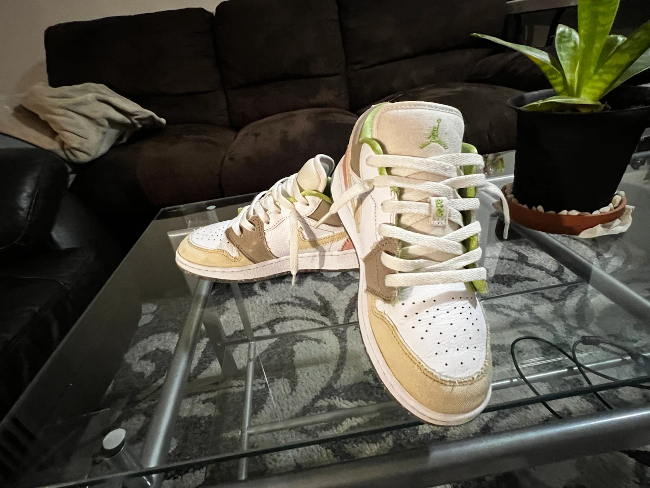 Jordan 1 Low SE Multi-Color - photo 2