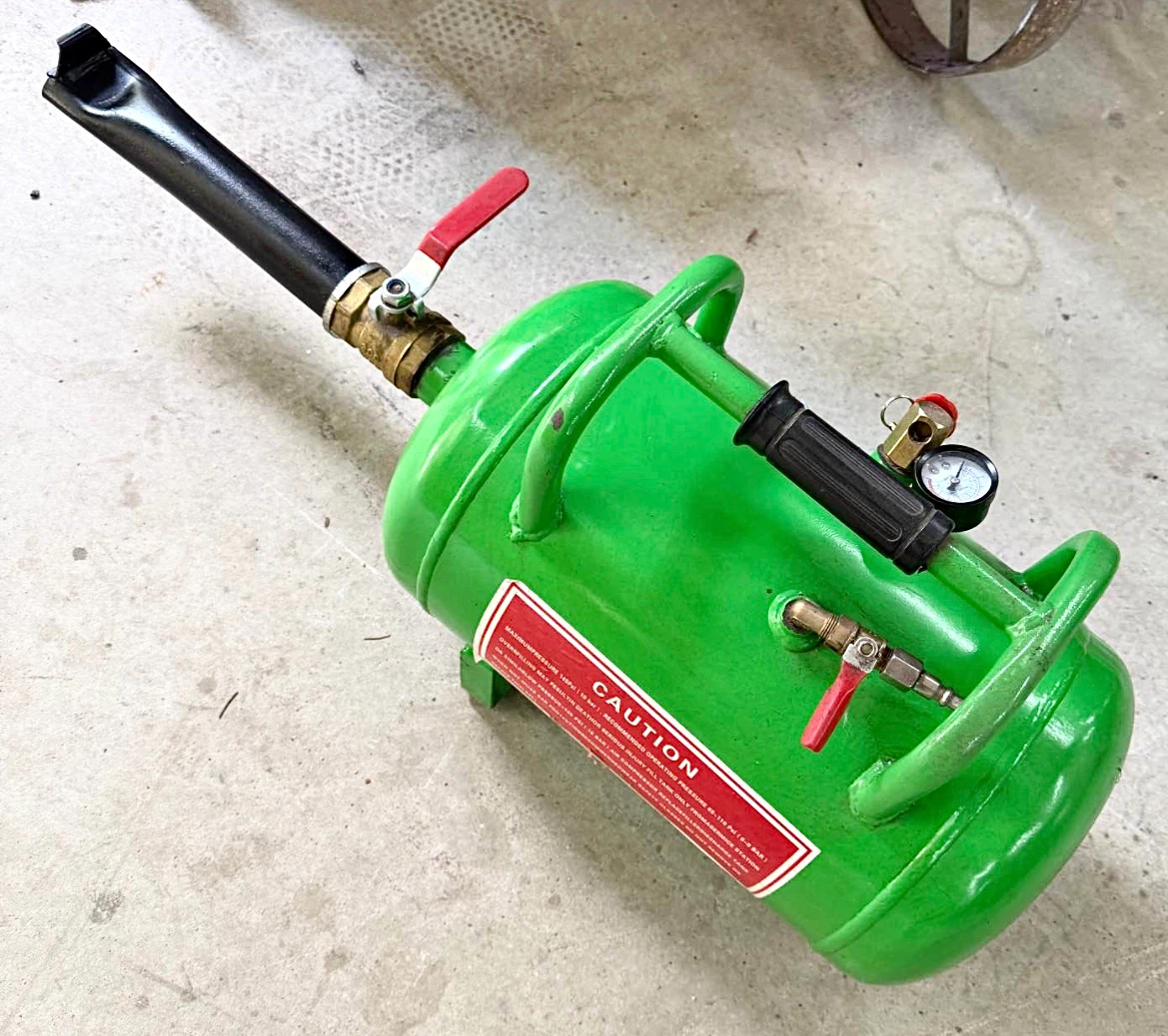 🛞🛞 TIRE BEAD BLASTER ✅ USED ONCE - photo 2