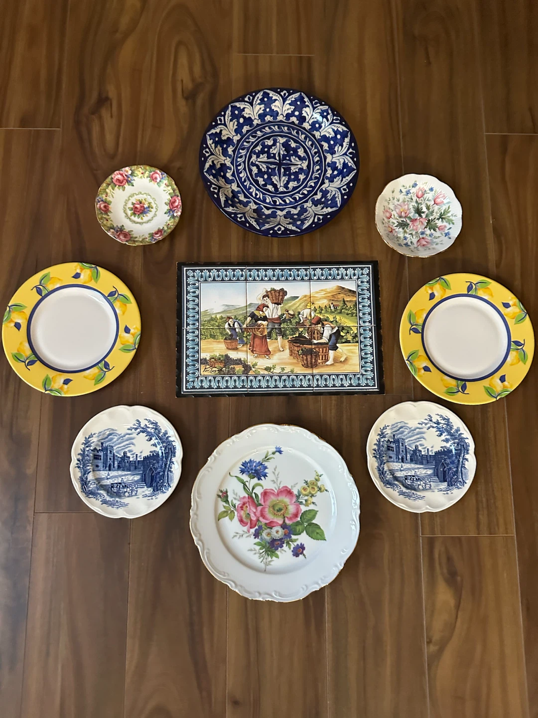 Cozy French Cottage & Mediterranean Plate Wall Set - photo 3