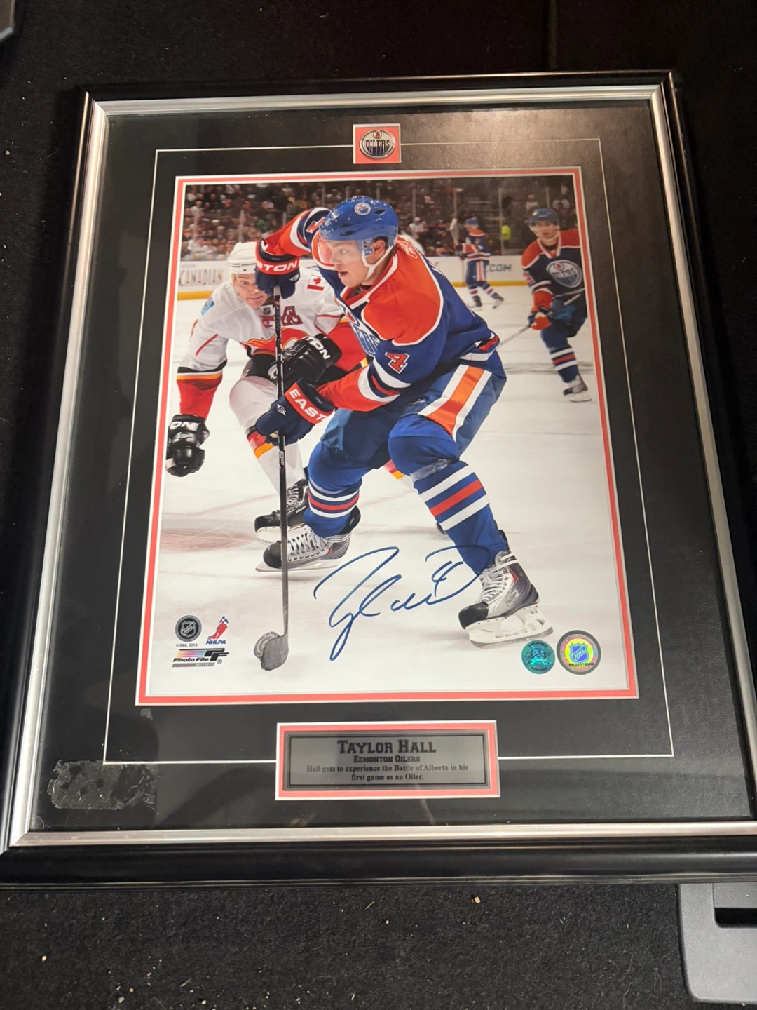 Framed Autographed Taylor Hall Edmonton Oilers Photo - photo 3