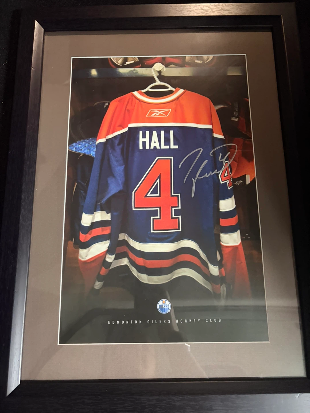 Framed Autographed Taylor Hall Edmonton Oilers Photo - photo 4