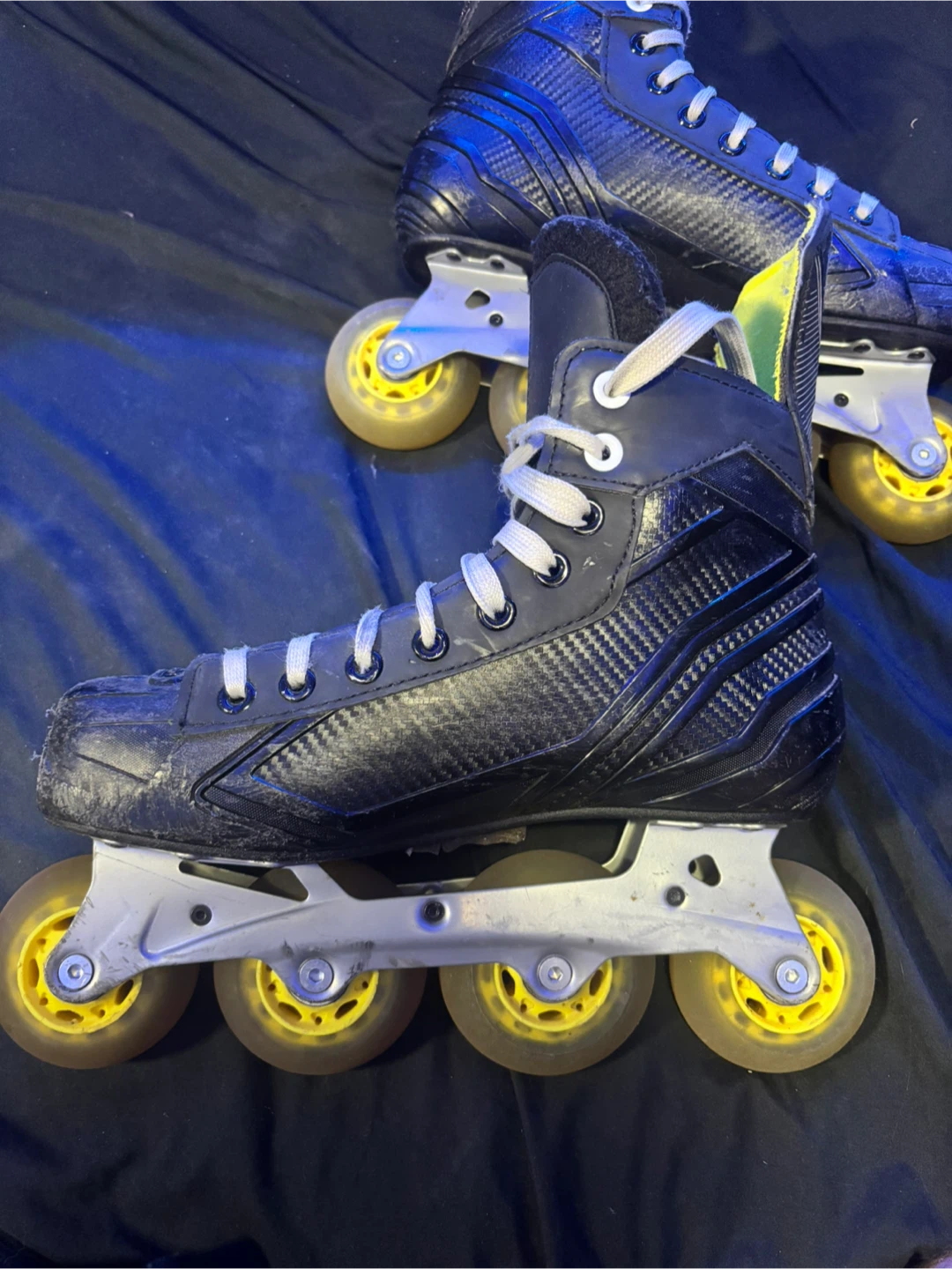 Bauer roller blades (not sure what size fits men size 7-9) - photo 3