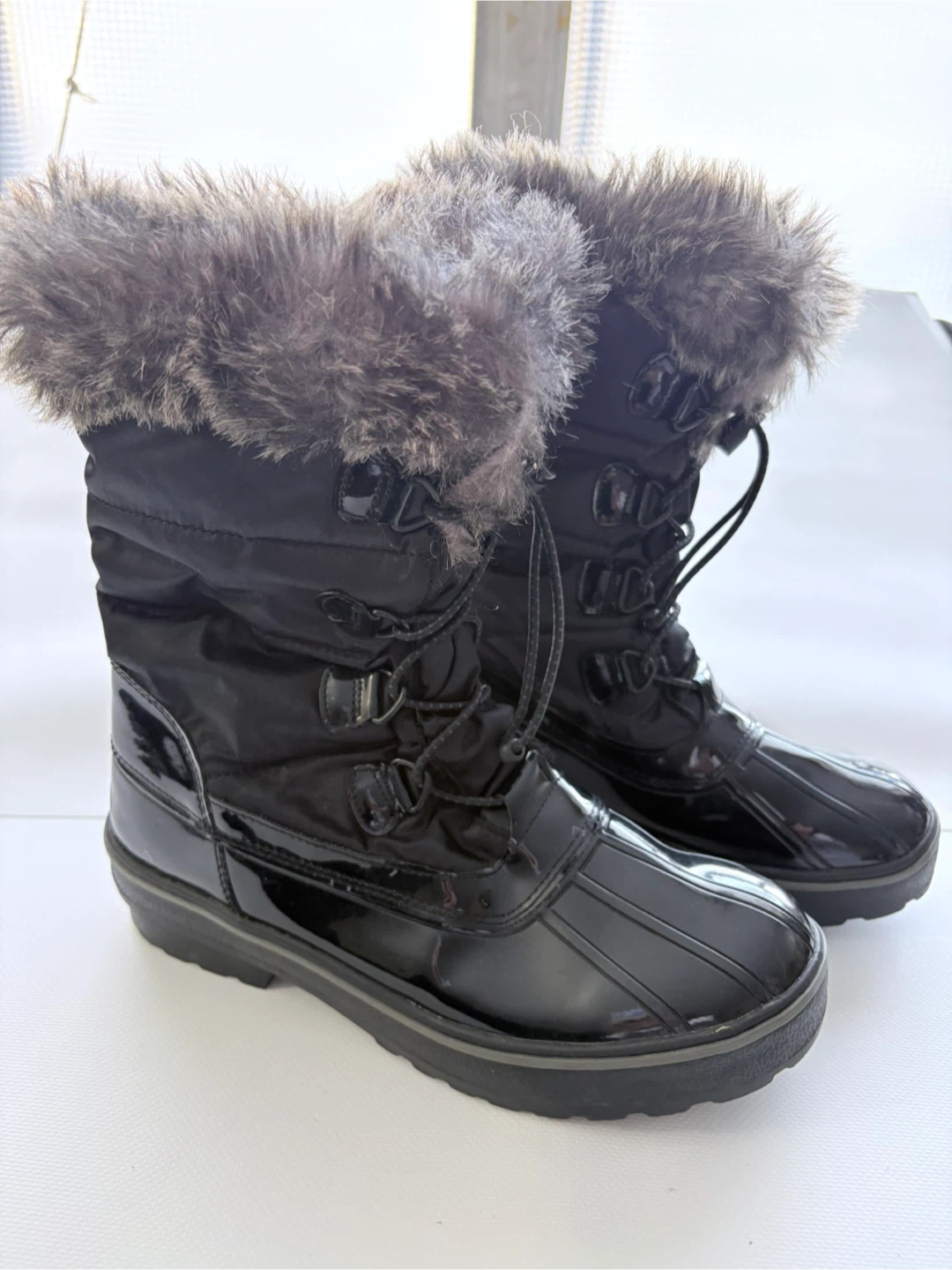Cougar Black Winter Women’s Boots Size 6US