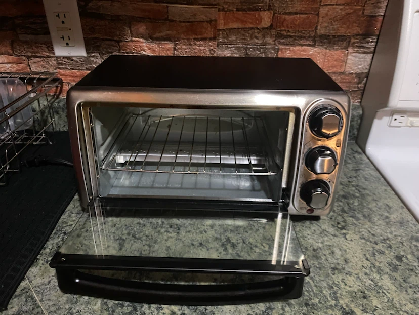 Hamilton Beach Countertop Toaster Oven - photo 2