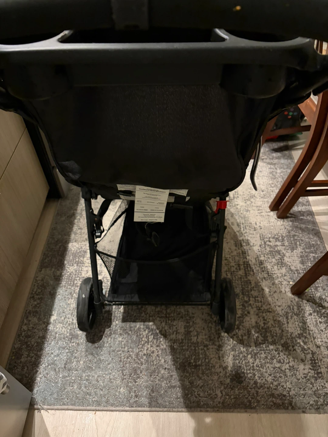 Cosco Lift & Stroll Lightweight Stroller - Excellent Condition - photo 3
