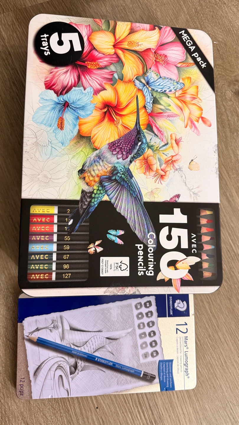 New -150 Coloring pencils and Lumograph pencilss