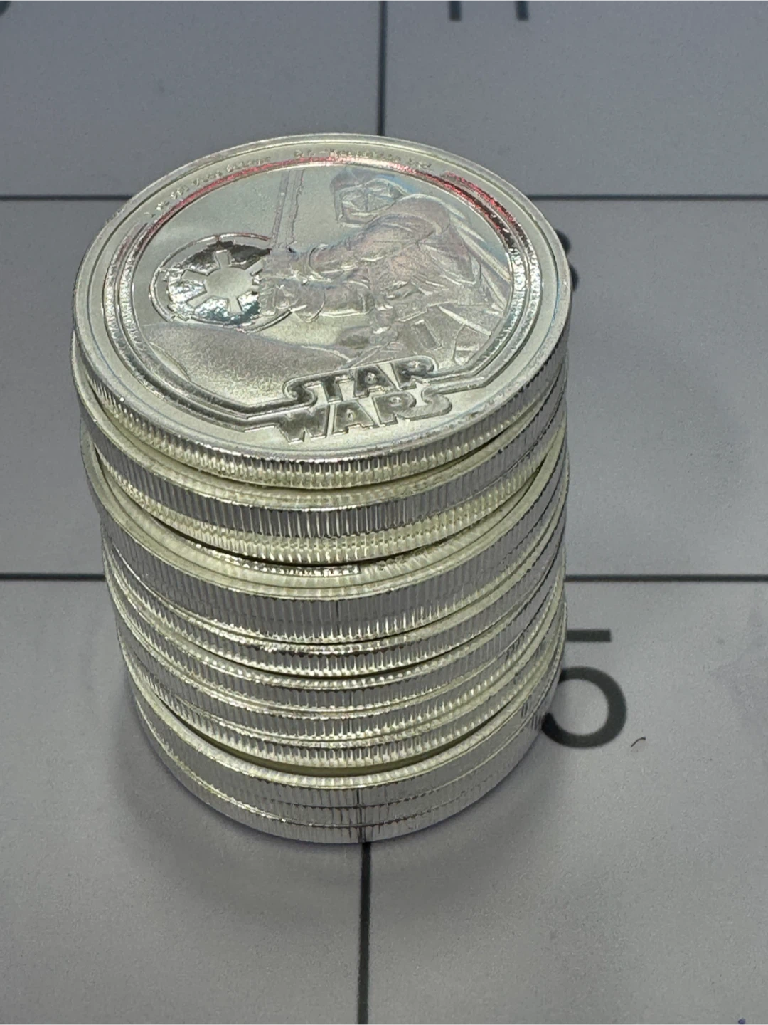 Star Wars Darth Vader 1 oz Silver Coins - photo 3