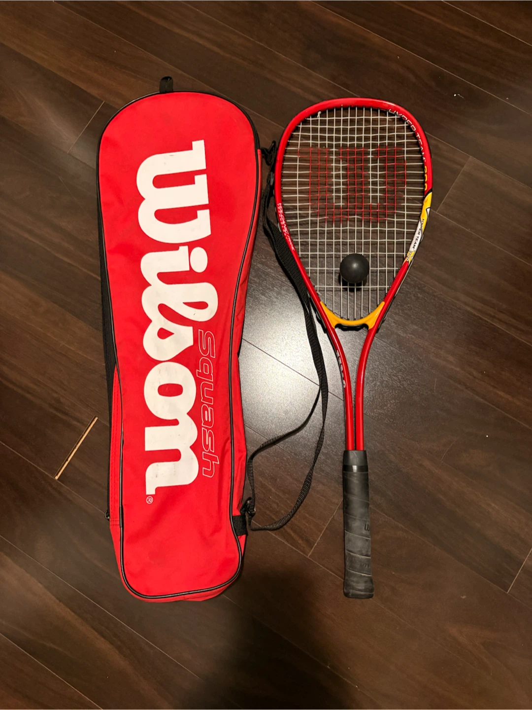 Wilson Hyper Team 300 Squash Racquet with a Bag and a Ball - photo 2