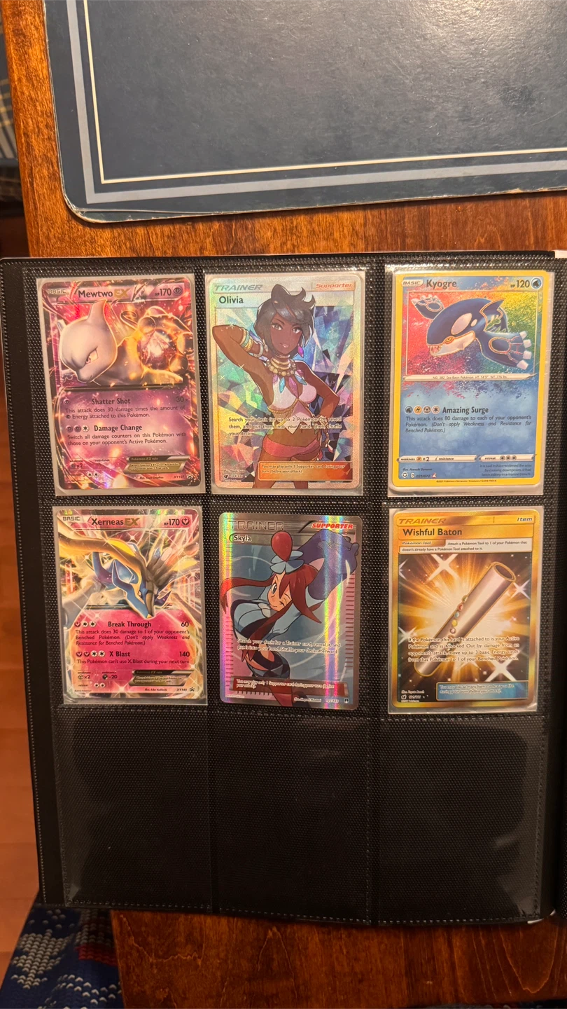 Pokémon Card Binder Lot - photo 4
