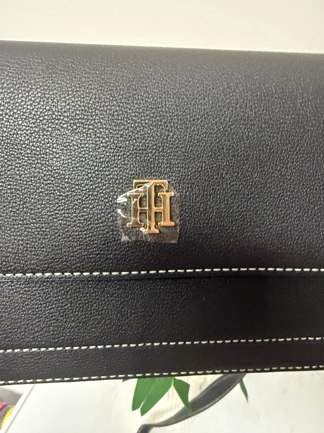 Tommy Hilfiger Black Crossbody Bag - photo 4
