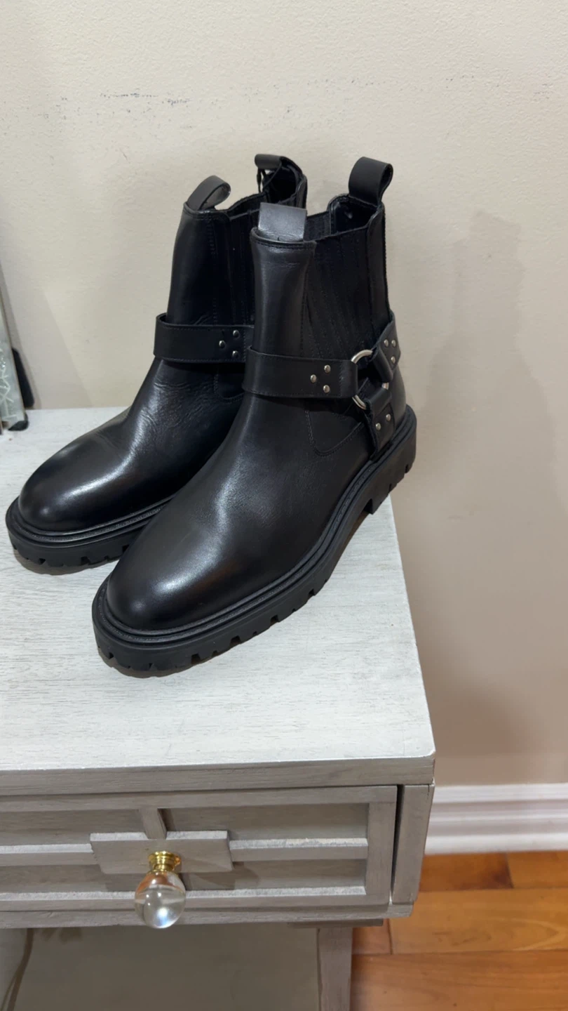 Clothes and shoes - Adult and Children - Affordable prices - photo 3