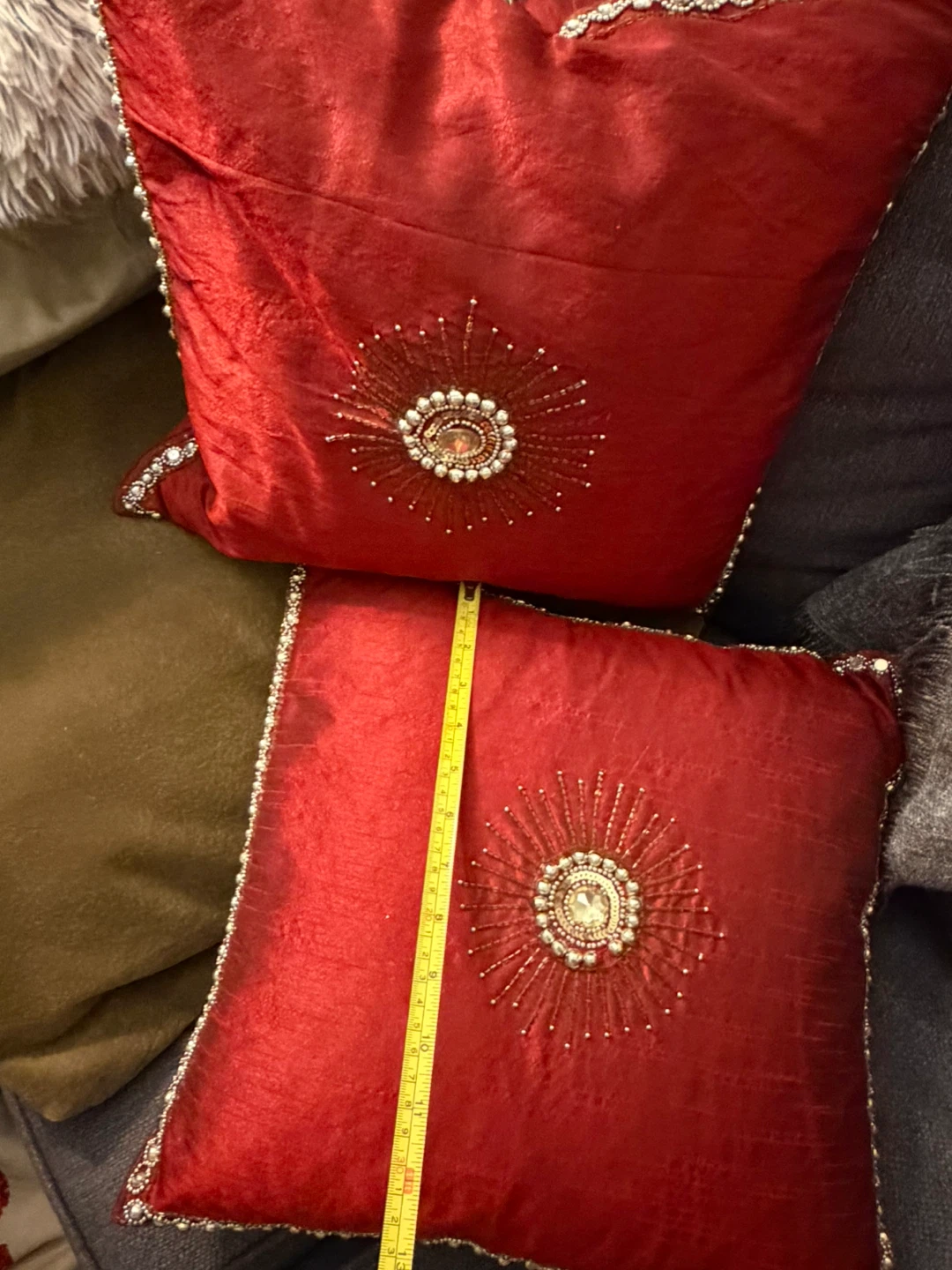 Set of 2 Decorative Red Beaded Throw Pillows - photo 5