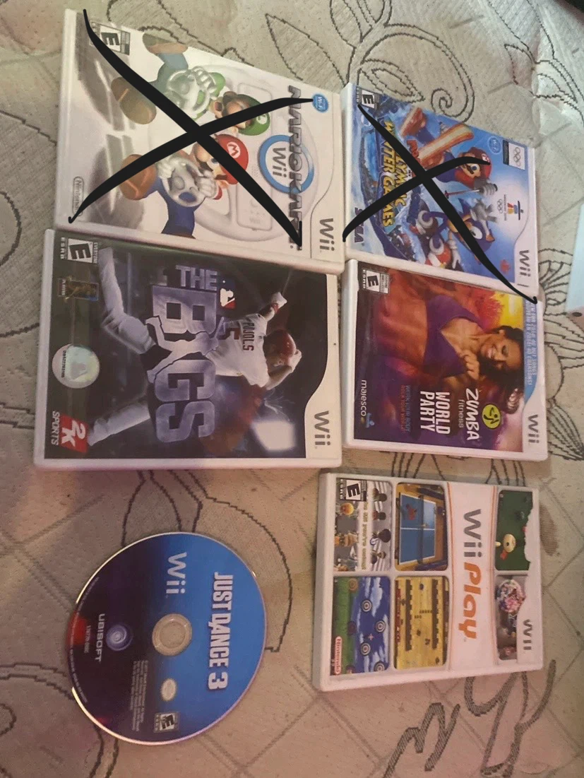 Nintendo Wii Console Bundle with Games and Accessories - photo 5