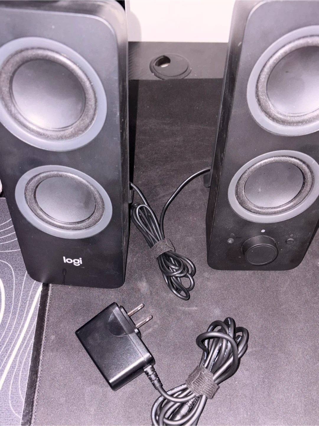 Logitech Z120 Compact Stereo Speakers - photo 4