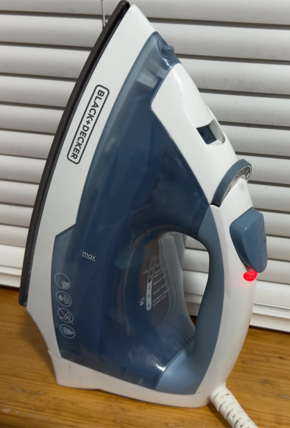 Black+Decker Steam Iron