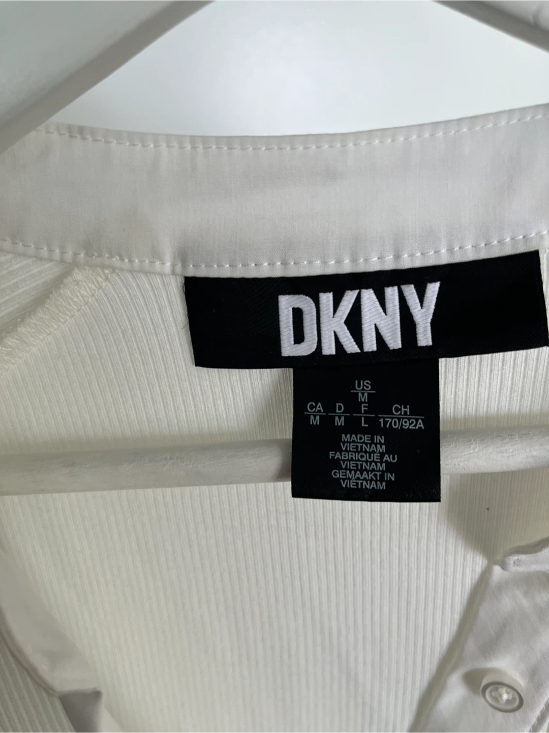 DKNY White Ribbed Puff Sleeve Blouse