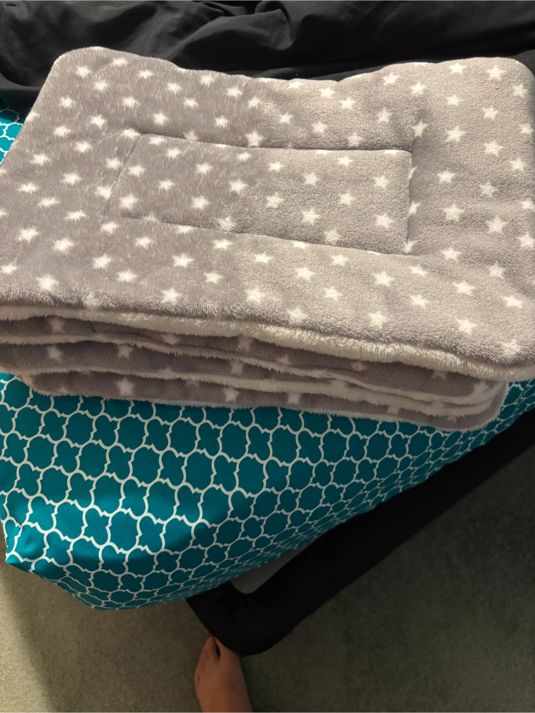 Plush star pattern pet mat ( Rabbit beds)