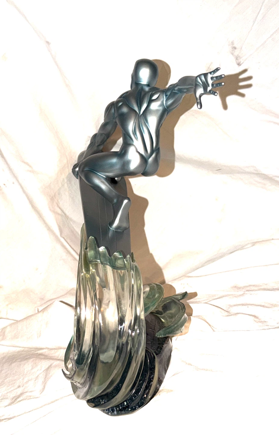 Marvel Milestone Silver Surfer LE  Collectible Statue - photo 4