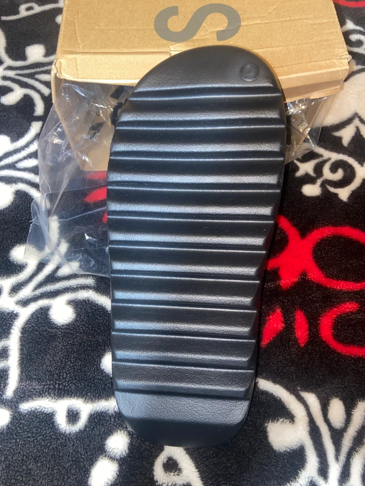 Adidas Yeezy Slide Onyx - photo 3