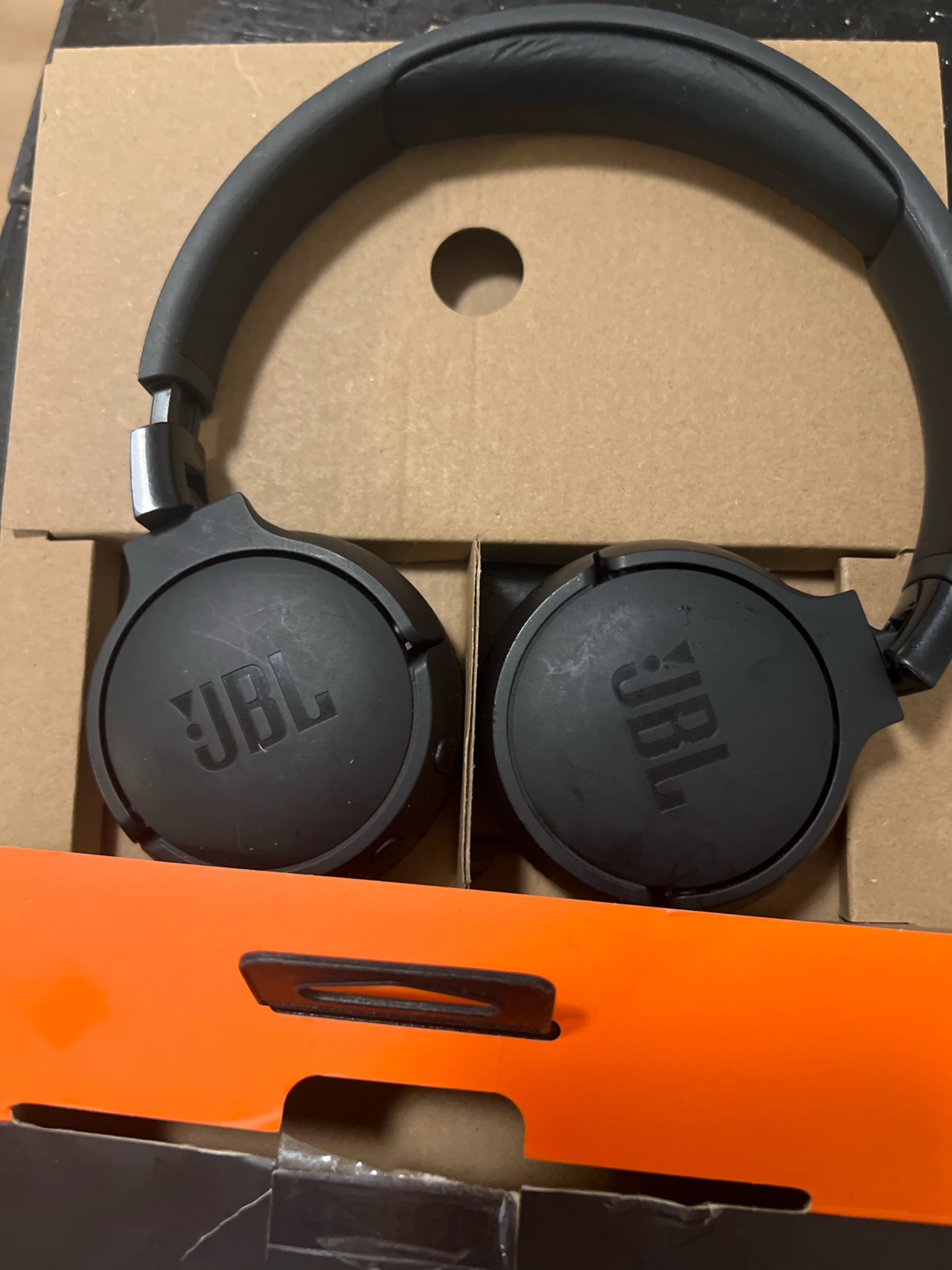 JBL Tune Headphones - photo 3