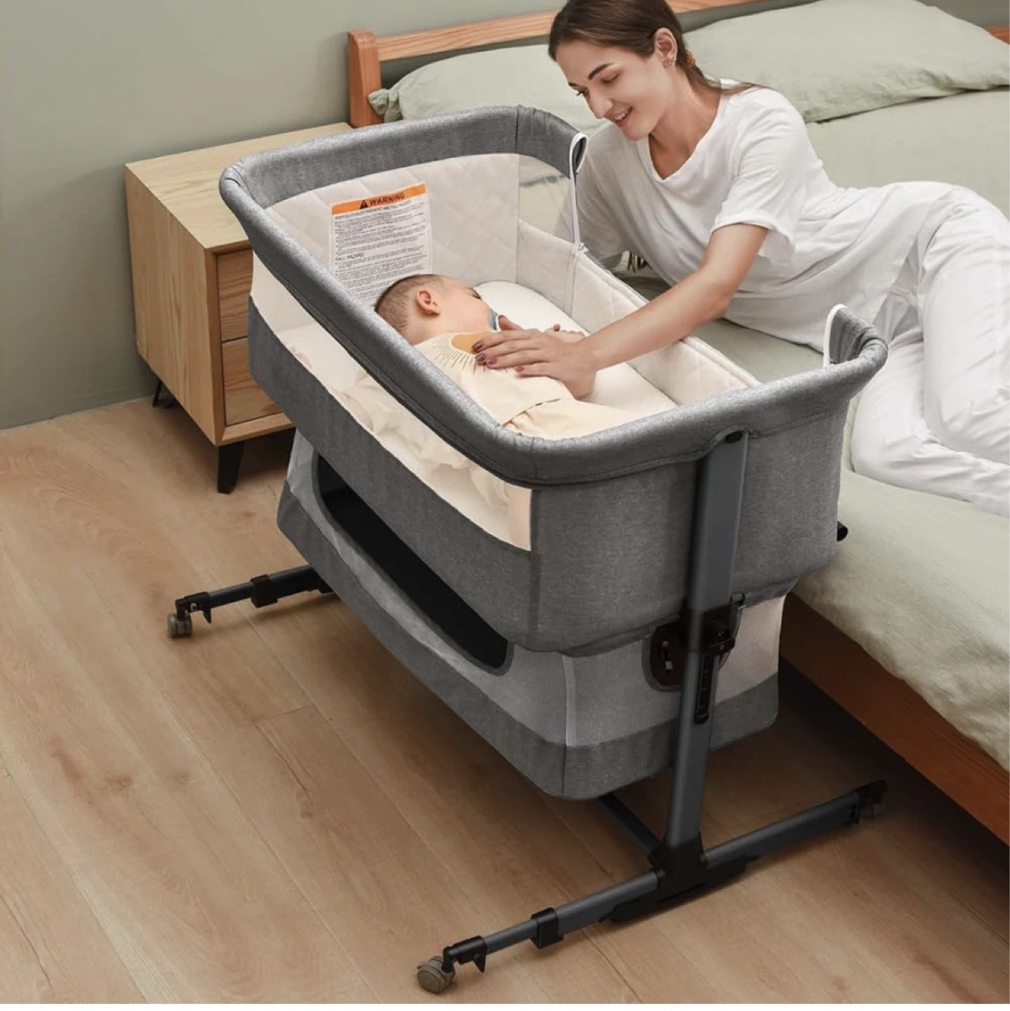 Grey Bedside Crib with Detachable & Washable Mattress