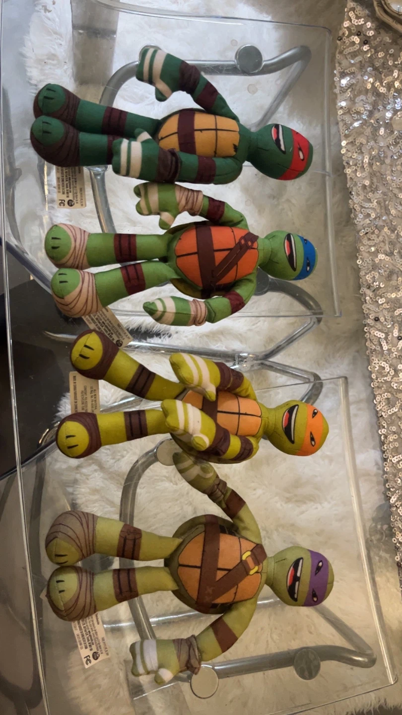 Teenage Mutant Ninja Turtles Plush Toys - Set of 4 rare 2012