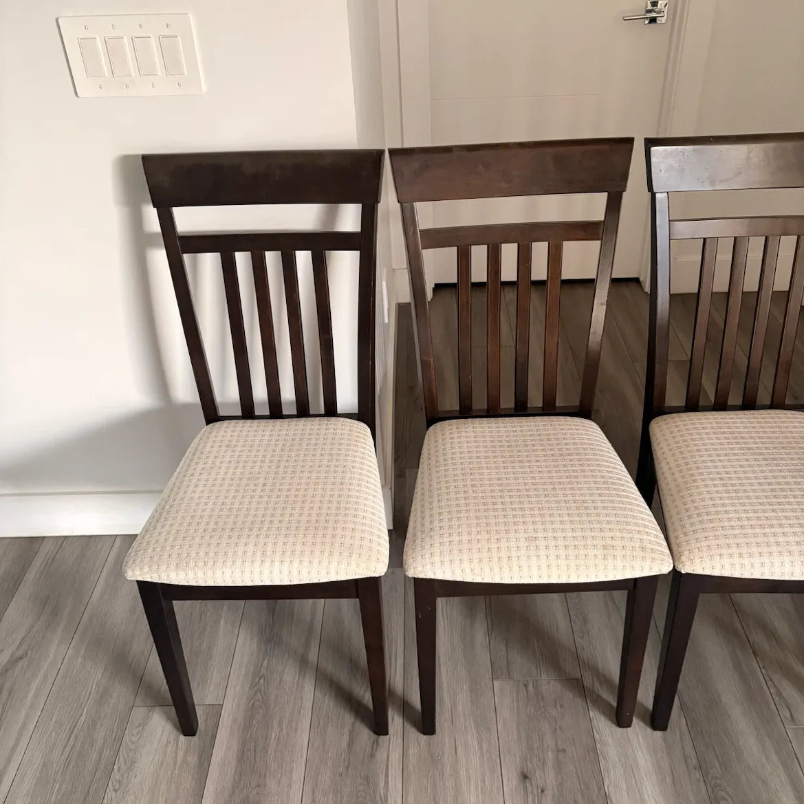 4 Dining Chairs - photo 3