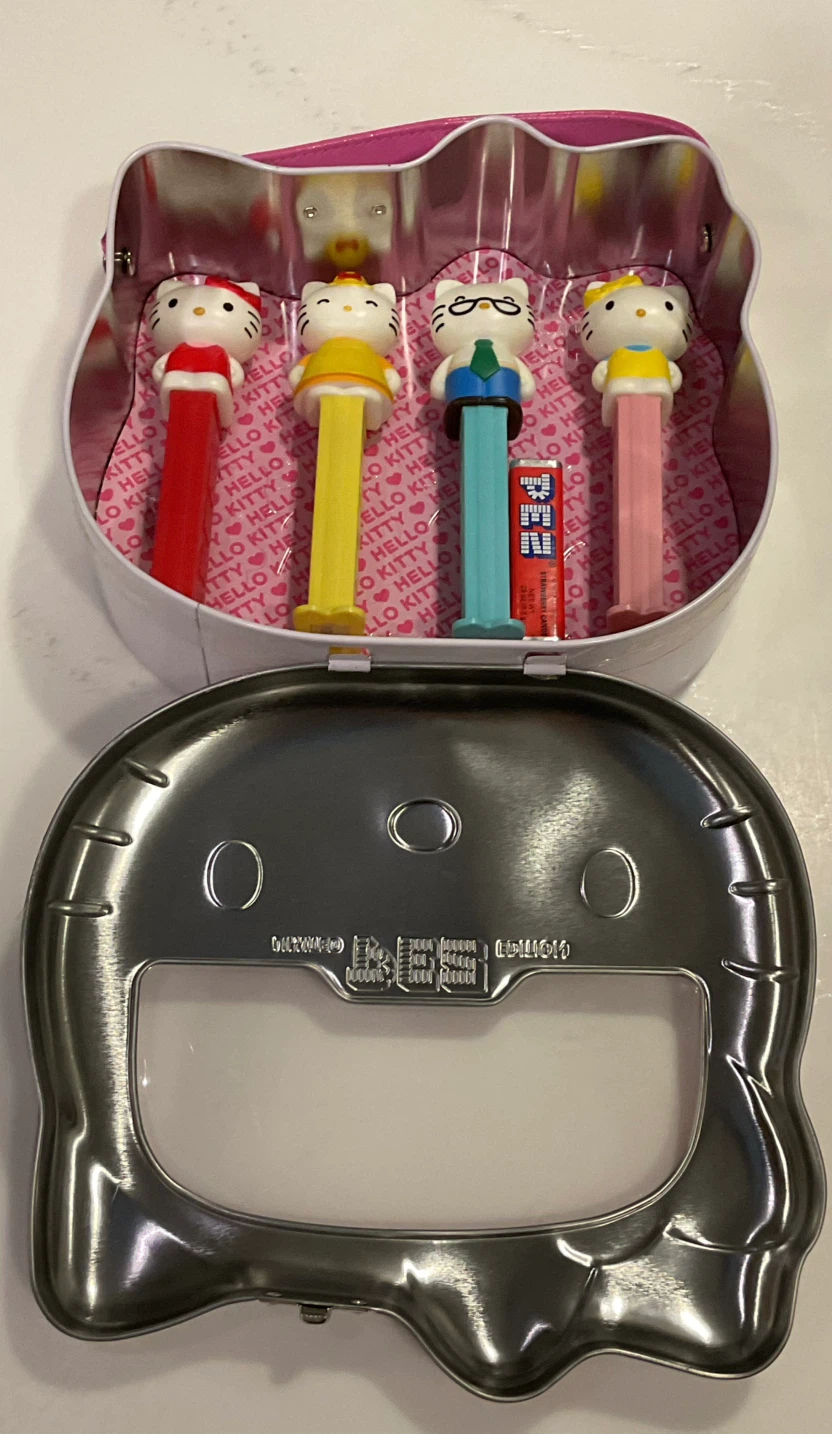 Hello Kitty PEZ Tin with 4 Dispensers - photo 4