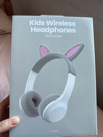 Kids Wireless Bunny Ears Headphones