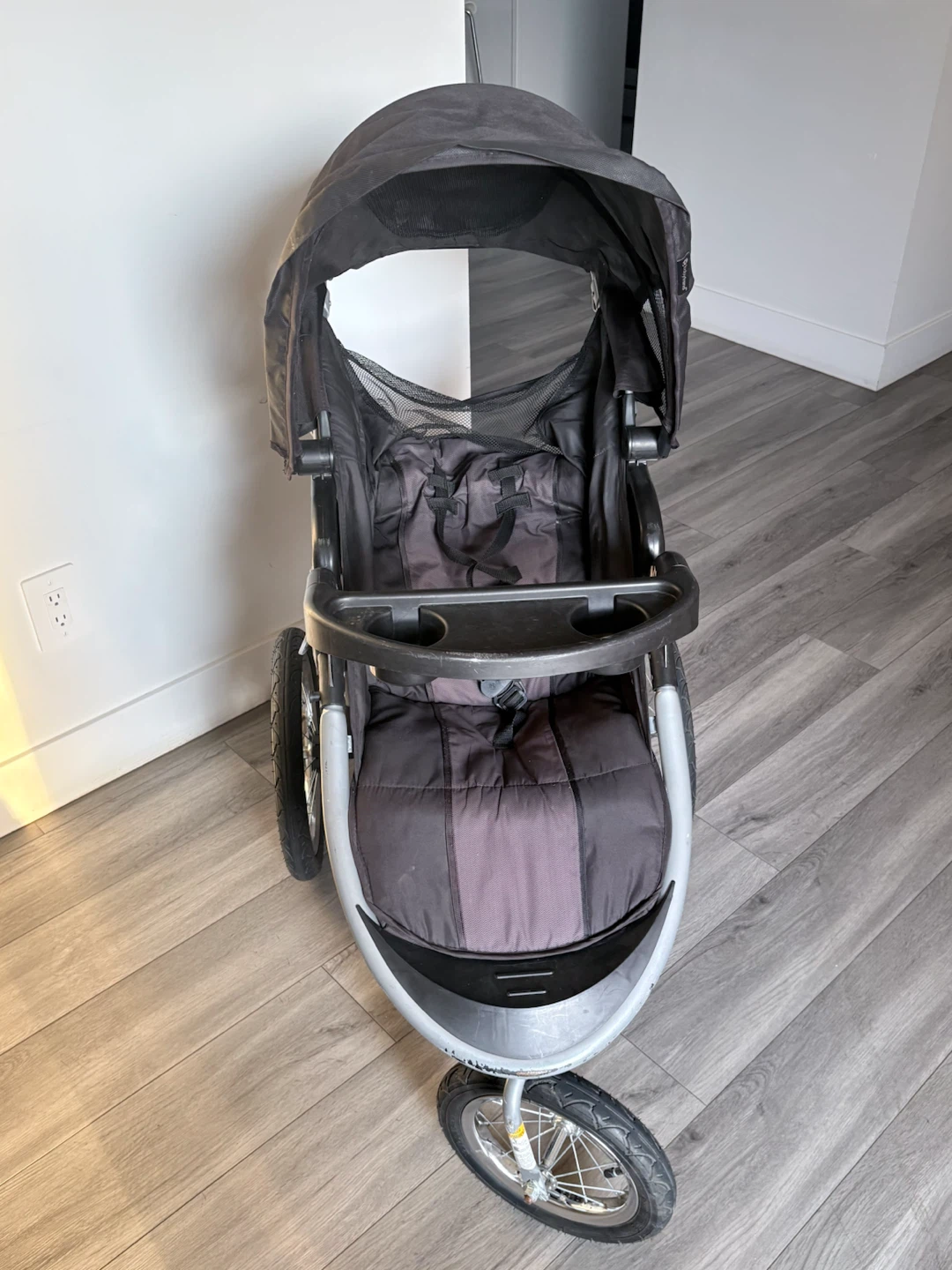 Baby Trend Jogging Stroller - photo 3
