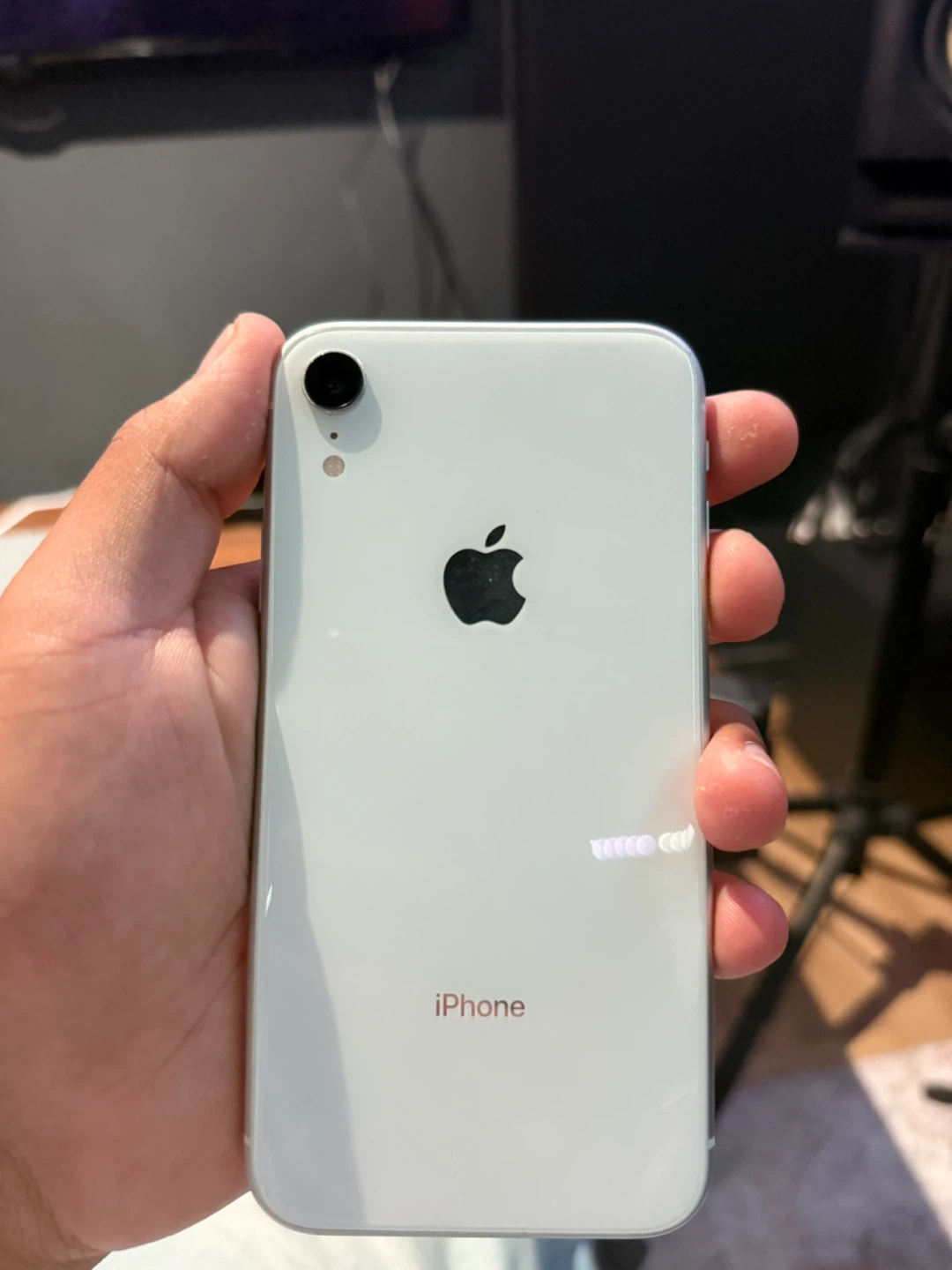 Apple iPhone XR 64GB White