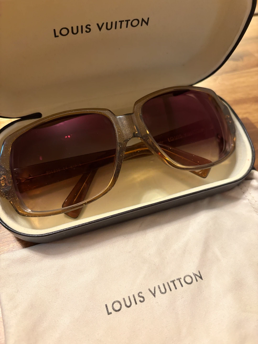 (Authentic) Louis Vuitton Obsession LV Monogram Sunglasses Brown - photo 3