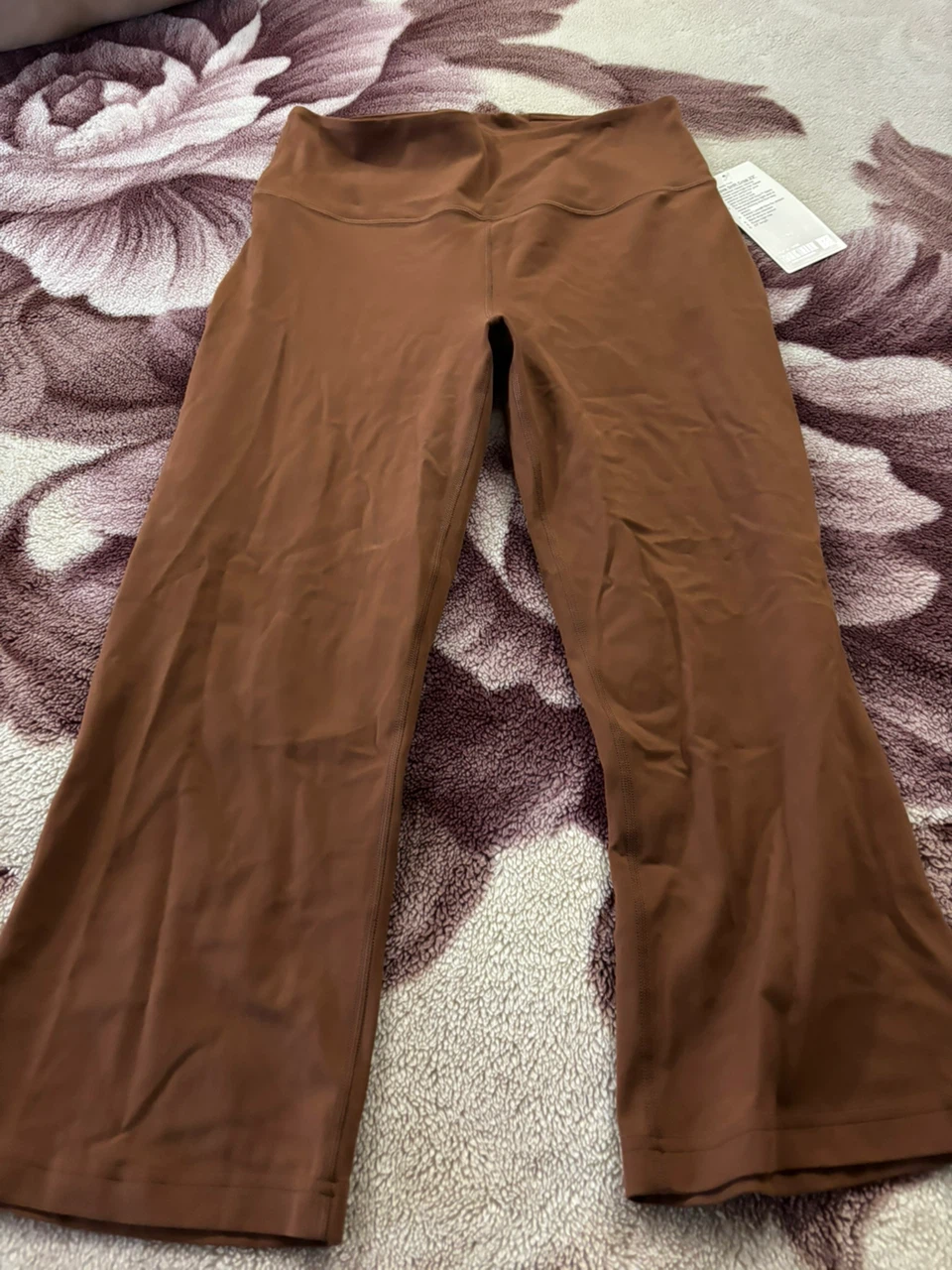 Lululemon crop pants