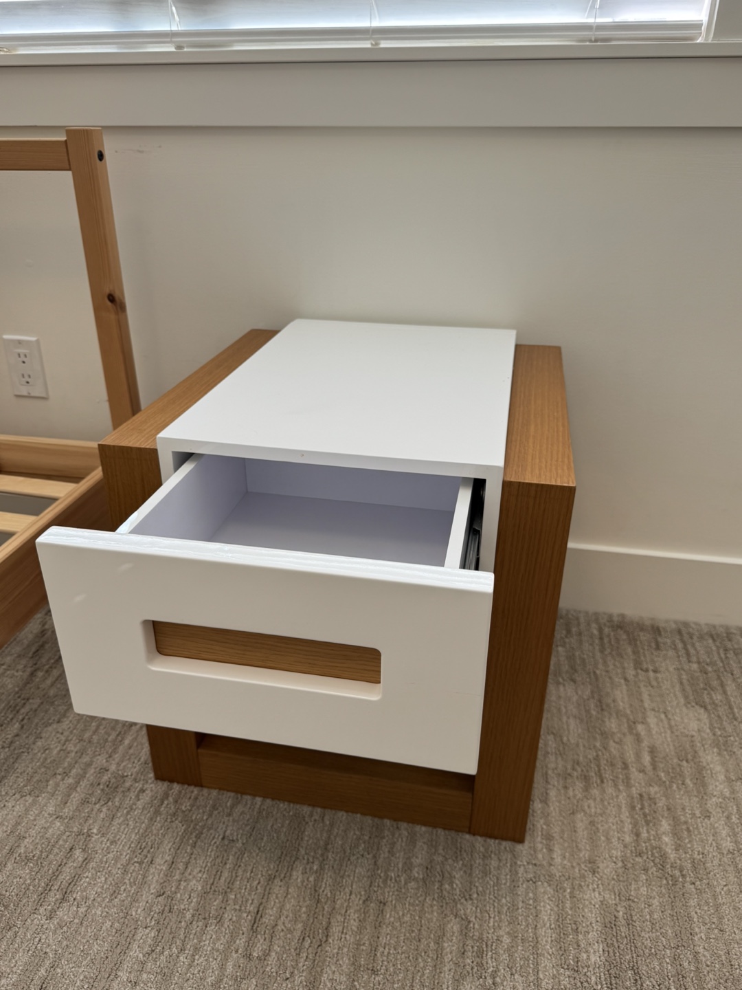 Modern Nightstand with Drawer