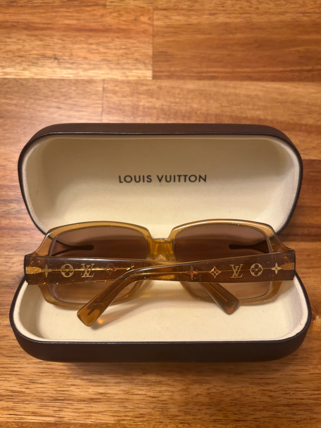 (Authentic) Louis Vuitton Obsession LV Monogram Sunglasses Brown - photo 2
