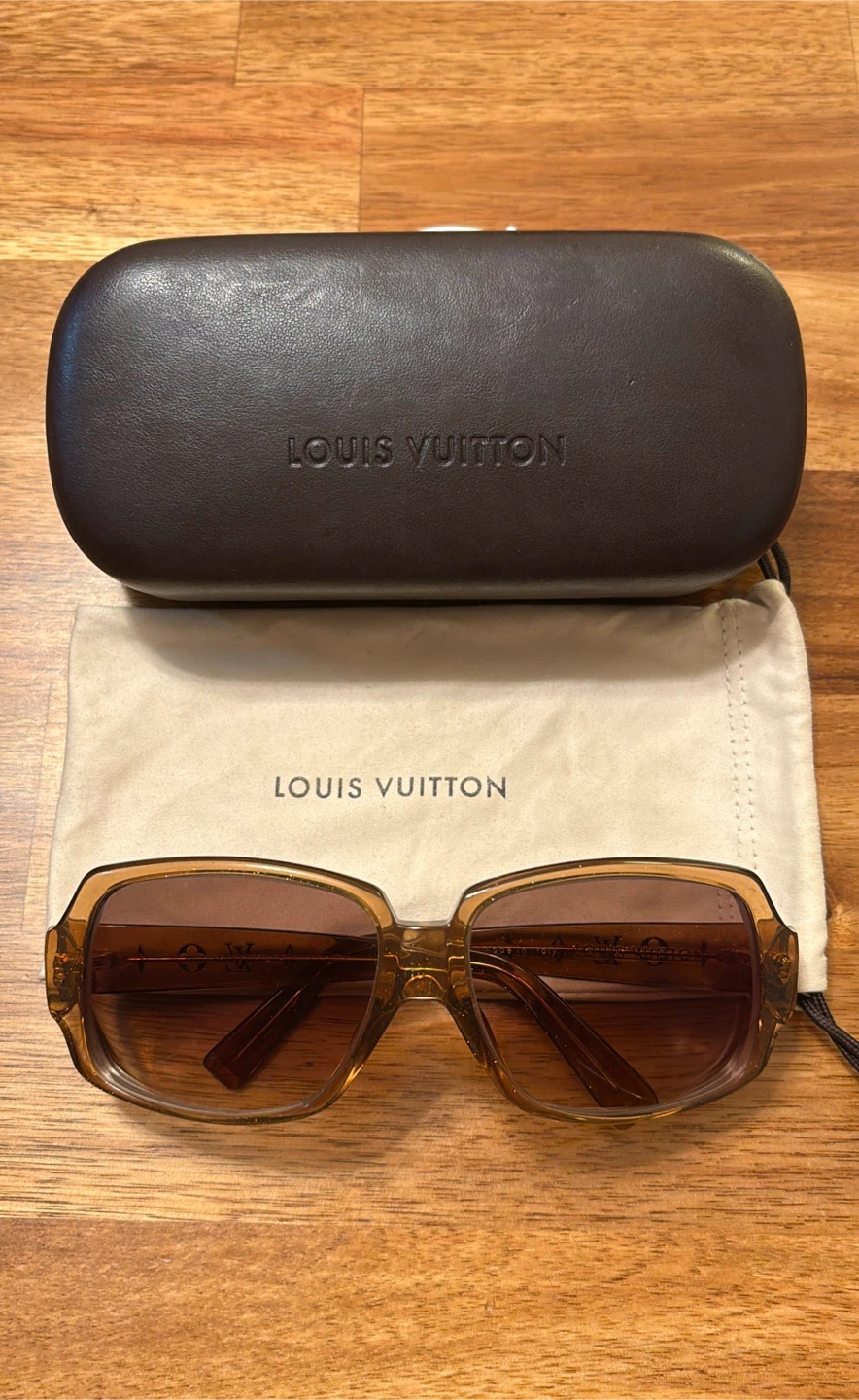 (Authentic) Louis Vuitton Obsession LV Monogram Sunglasses Brown