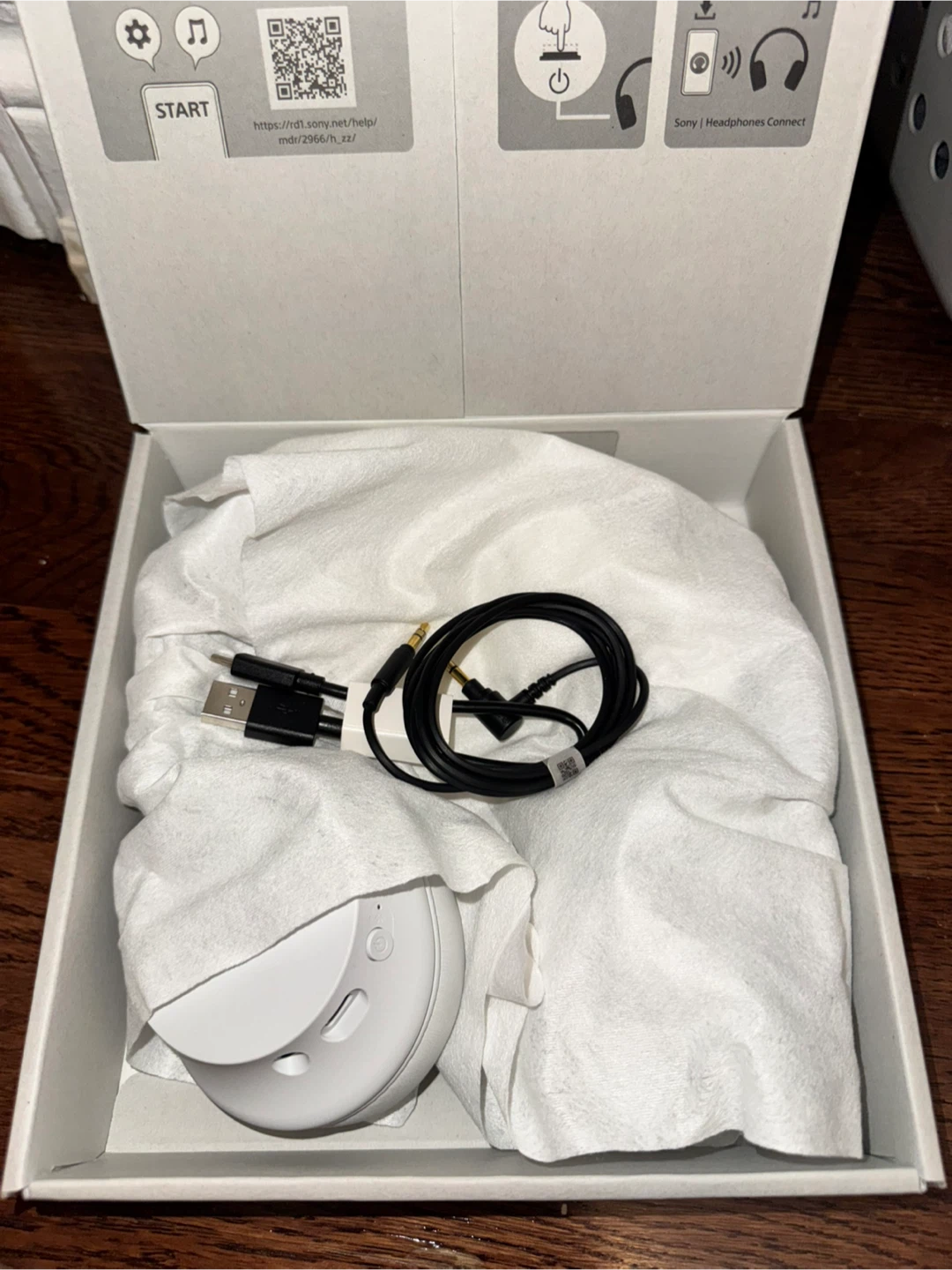 Sony WH-CH720N Noise Cancelling Headphones - photo 2