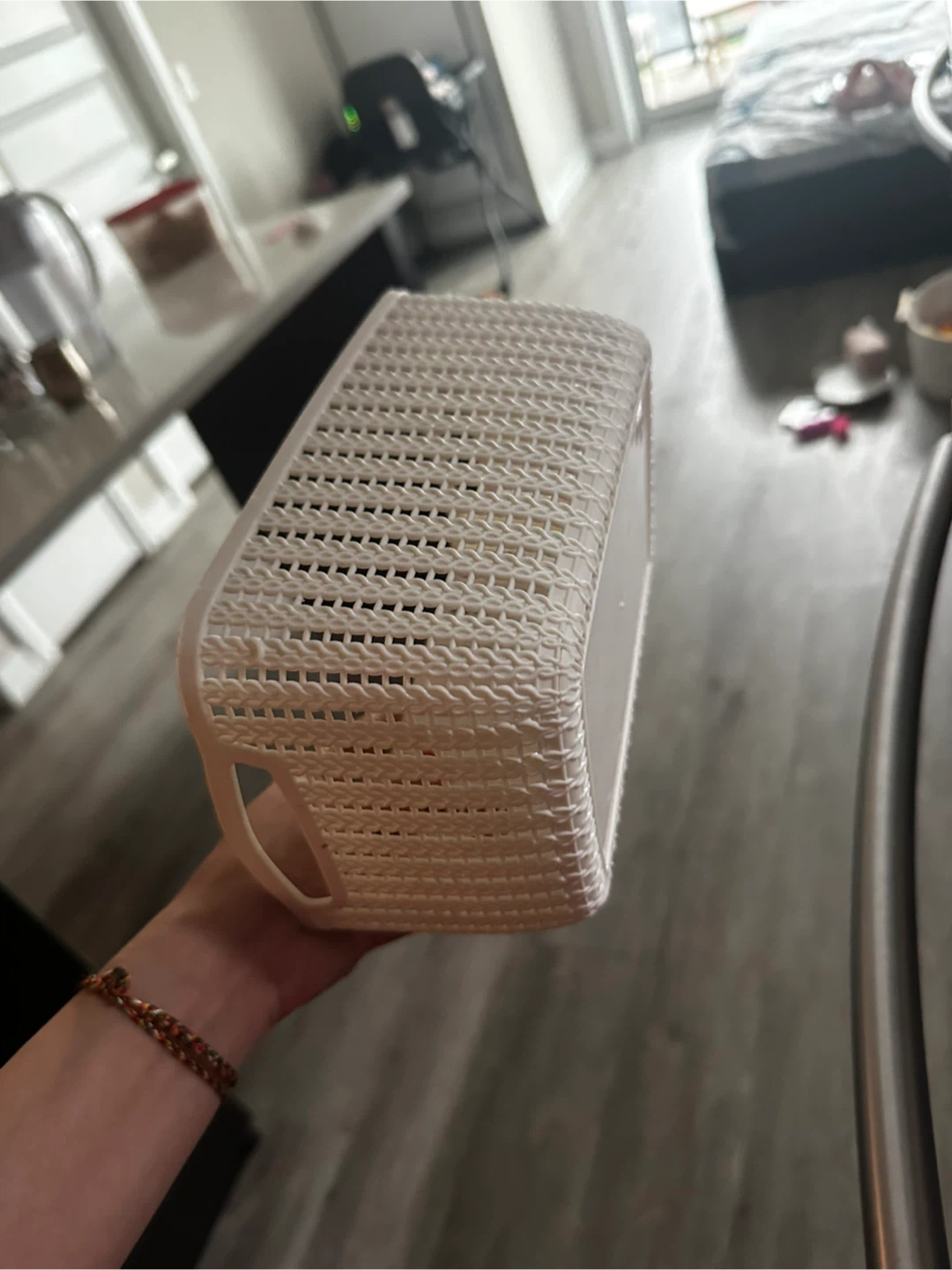 White Plastic Storage Basket - photo 4