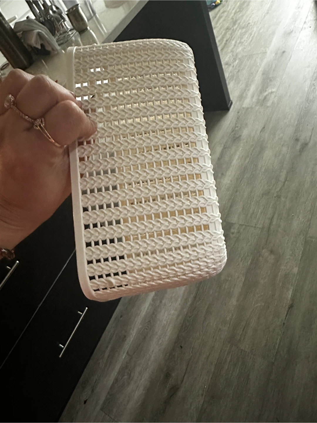 White Plastic Storage Basket - photo 5
