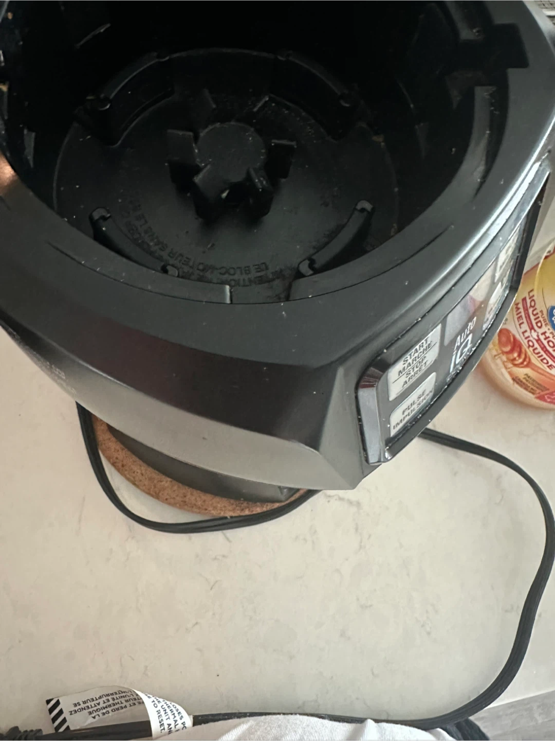 Ninja Auto-iQ 1000W Blender Base - photo 4
