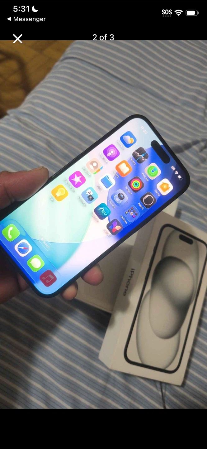 Apple iPhone 15 Black - photo 2