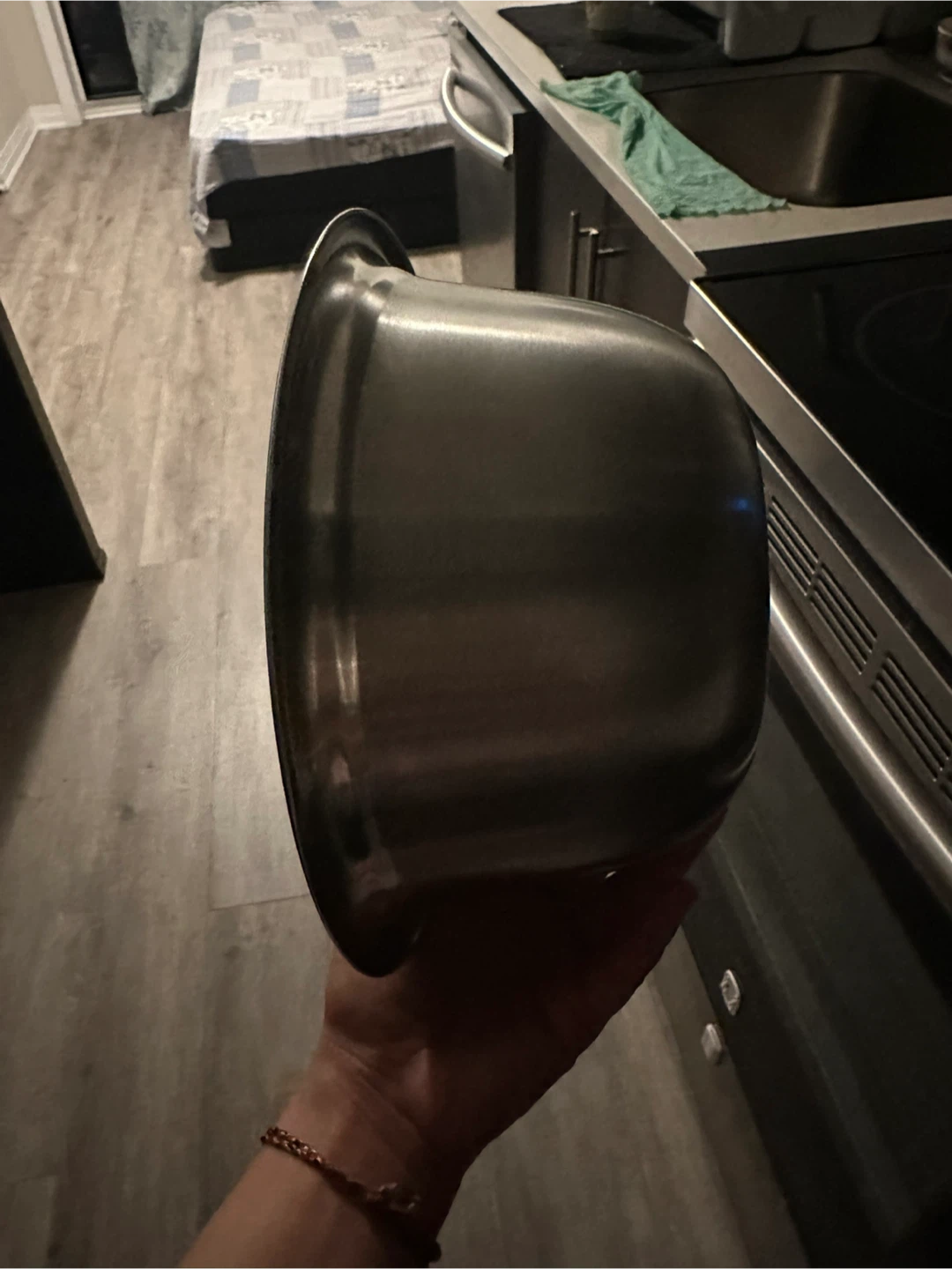 3 Stainless steel mixing bowl