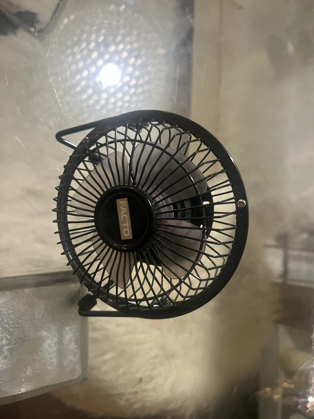 FACTO 4" Metal USB Fan - photo 4