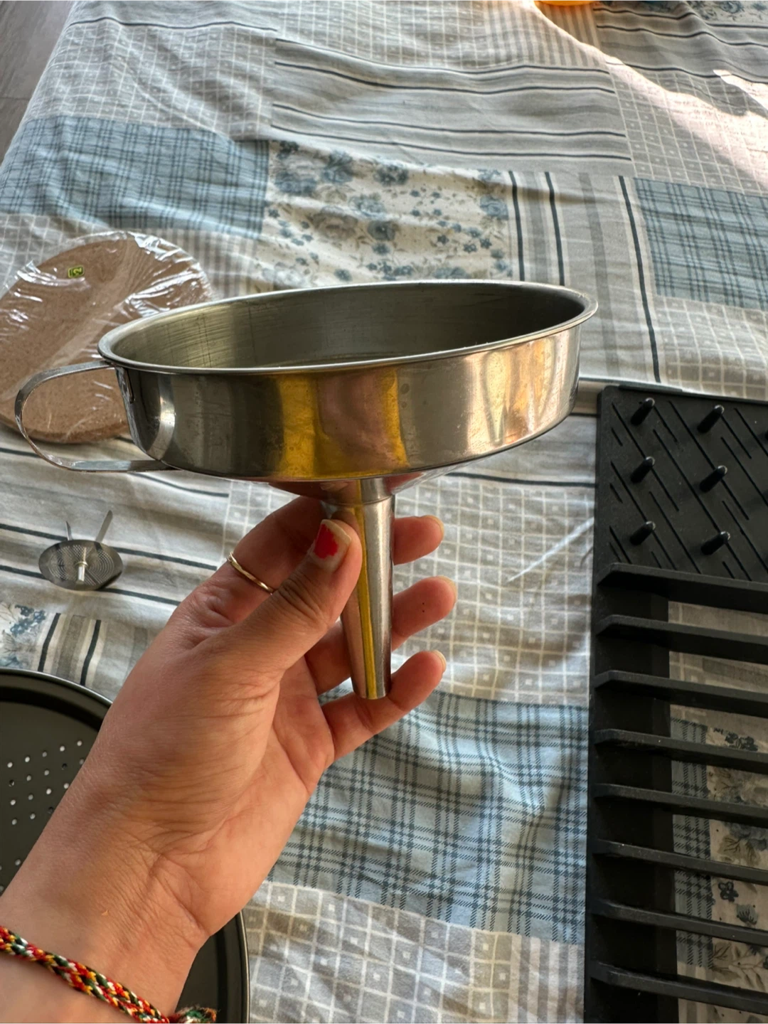 Stainless Steel Kitchen Funnel with Strainer - photo 2