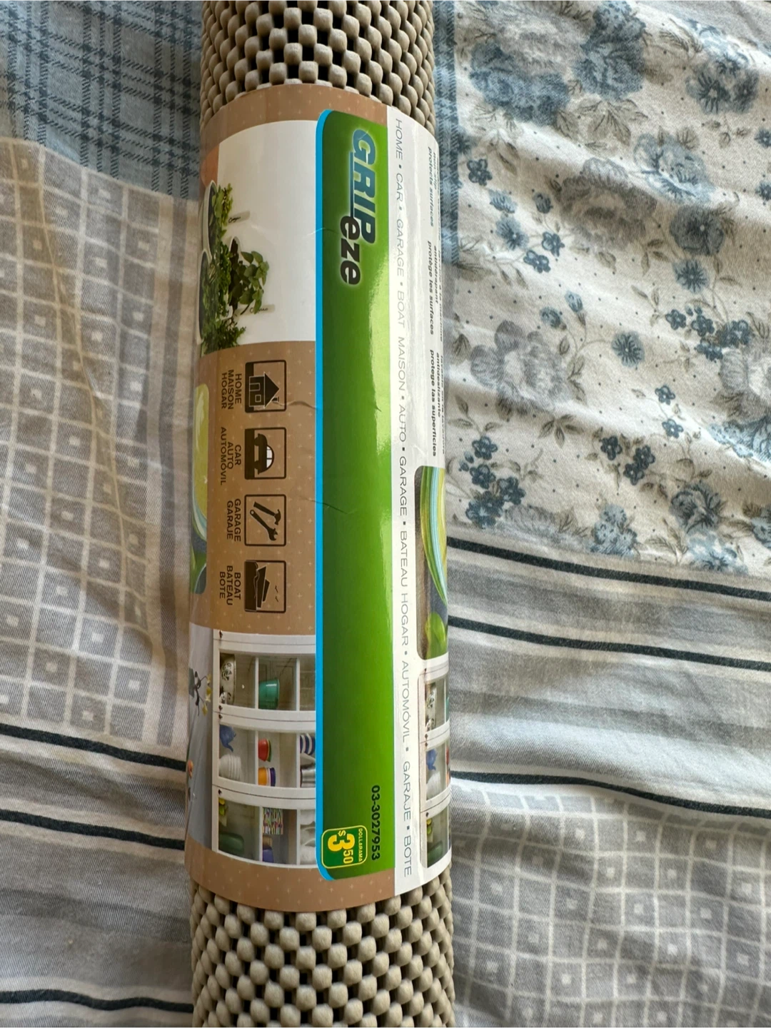 Packed Grip-eze Shelf and Drawer Liner - photo 3