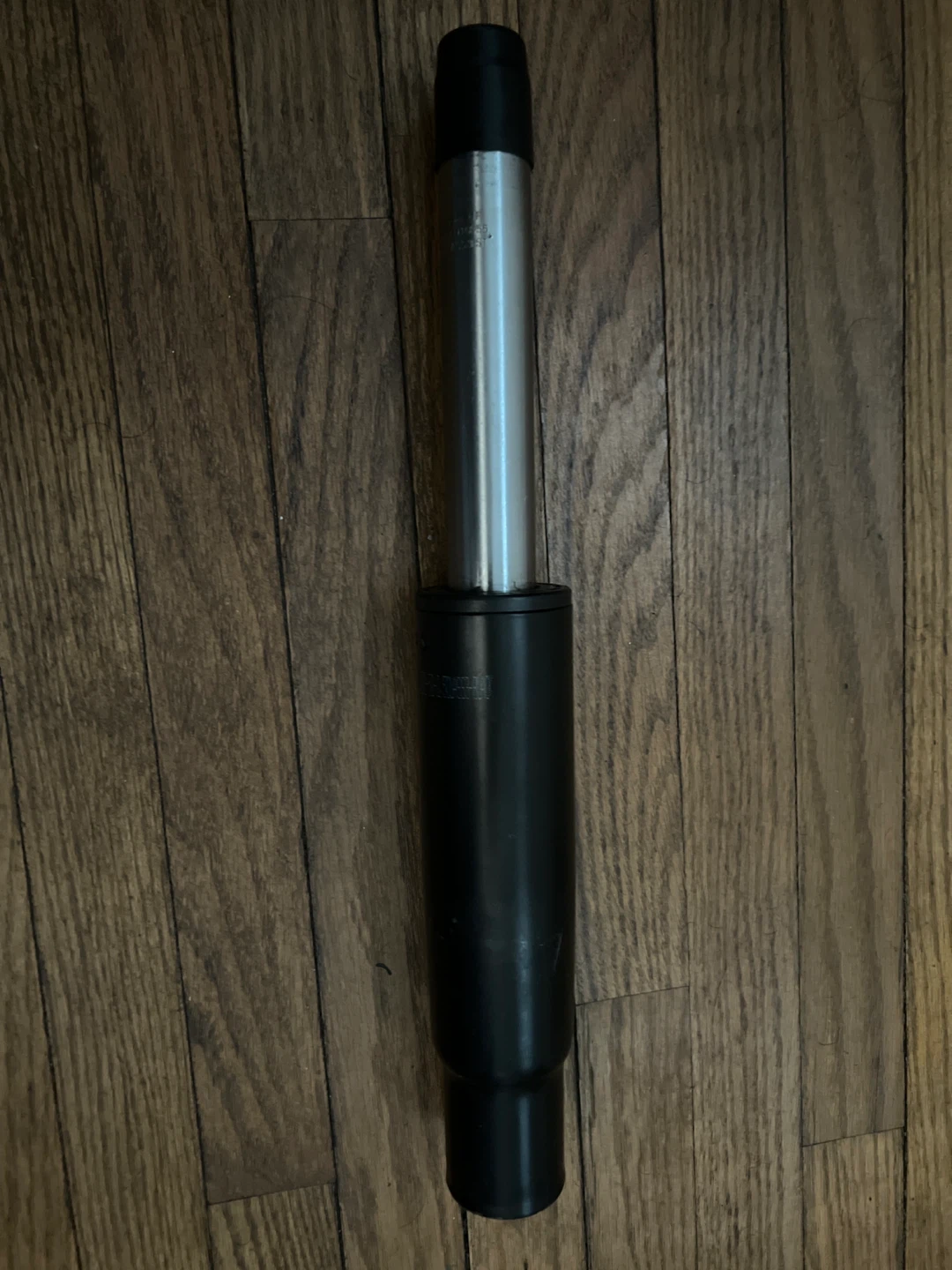 Gas lift cylinder for office chair